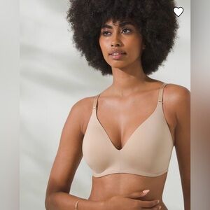SOMA VANISHING 360 Wireless Bra size 42C